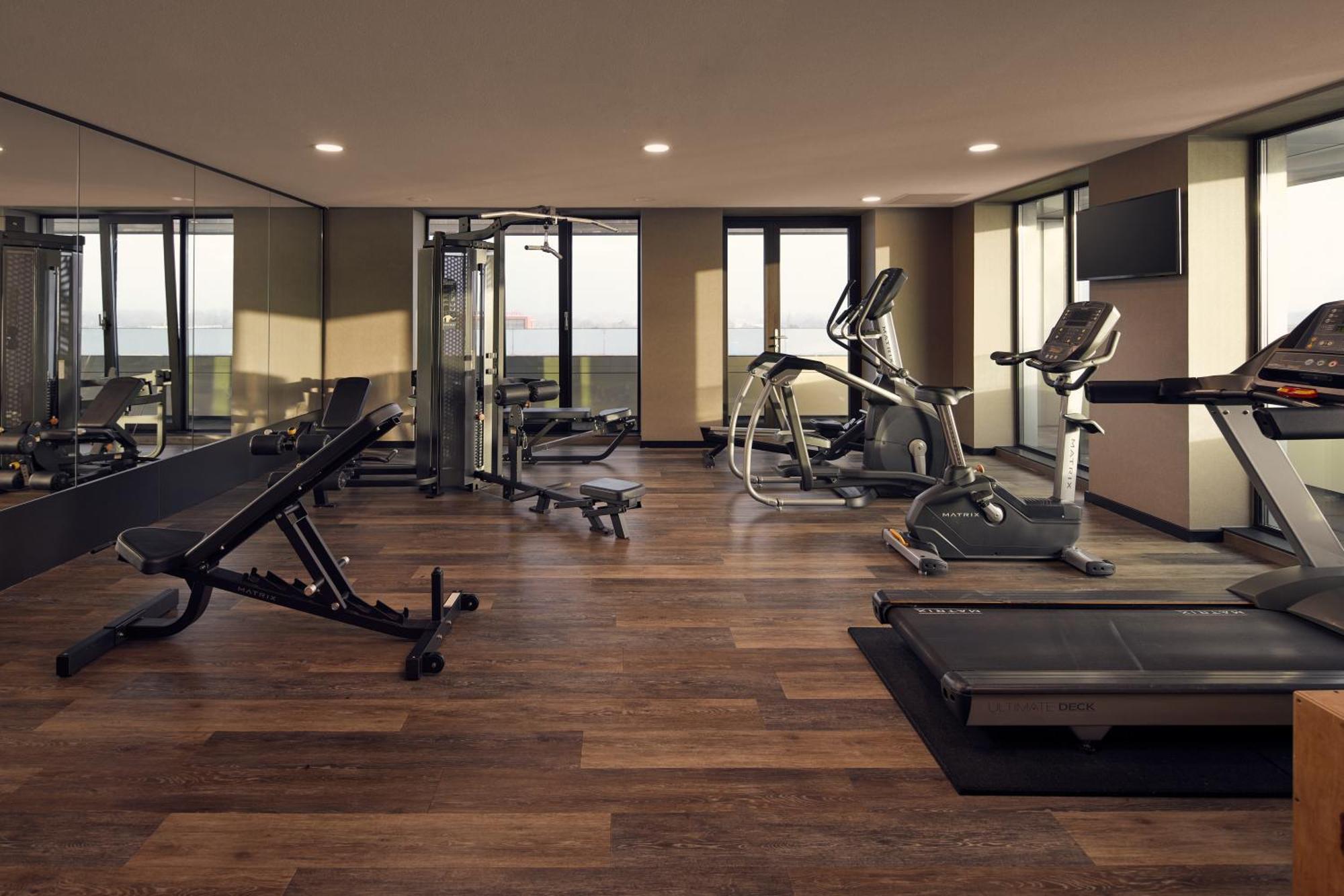 Van Der Valk Hotel Groningen-Hoogkerk Eelderwolde Екстериор снимка
