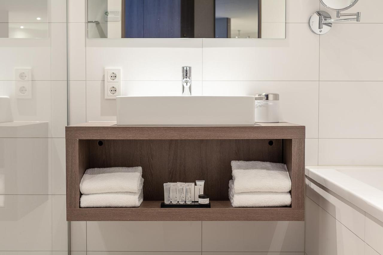 Van Der Valk Hotel Groningen-Hoogkerk Eelderwolde Екстериор снимка